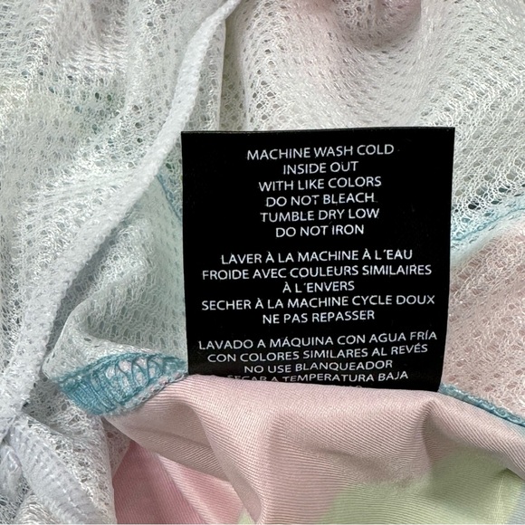 🌴MENS GEO SWIM TRUNKS - Picture 8 of 9